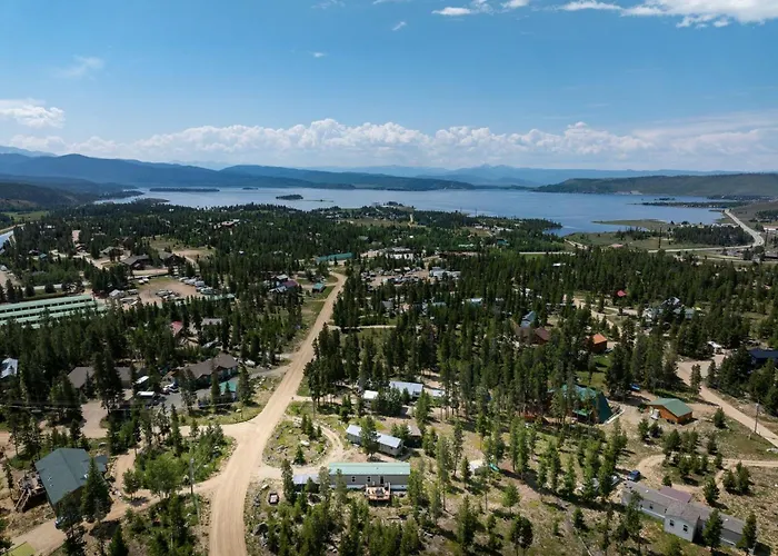 Zig Zag Retreat, Cozy, Pet-Friendly Escape Near Lakes, And Rocky Mountain National Park