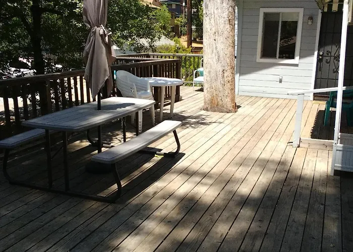 Cedar-Lake Area