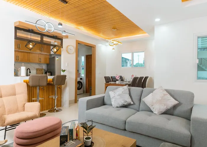 Casaprincesa- Solar- Full Airconditioned-Fast Wi-Fi- Pool Access
