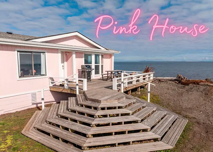 The Pink House - Dungeness Waterfront Home