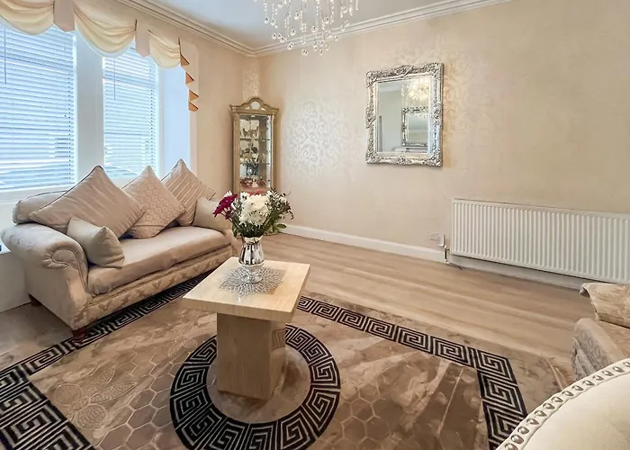 Beachcomber Apartment