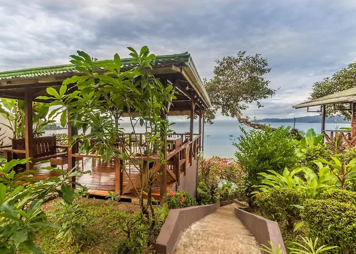 Las Cotingas Ocean View