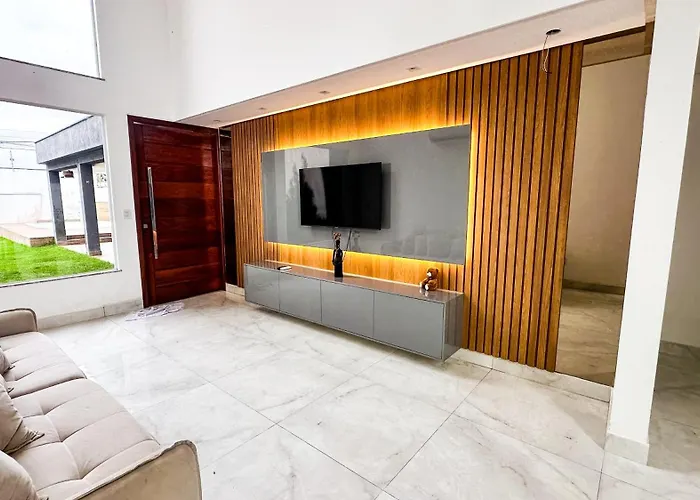 Mansão Climatizada com piscina e churrasqueira