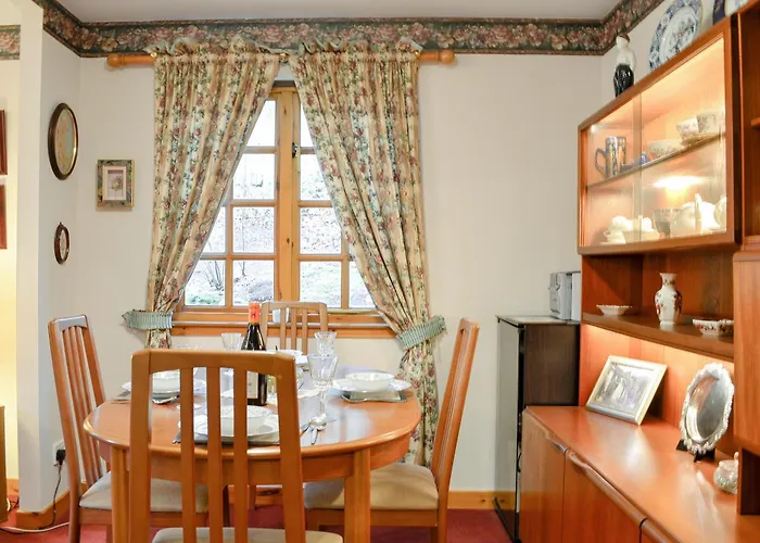 Toll Bridge Lodge