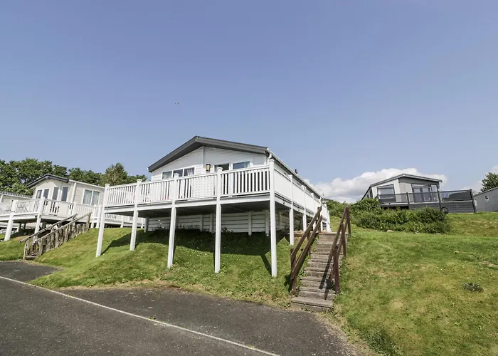 Manor Heights Lodge