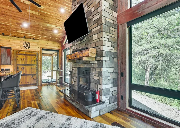 Galena Cabin On 20 Acres: 5 Mi To Downtown!