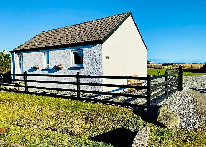 Peninsula Cottage