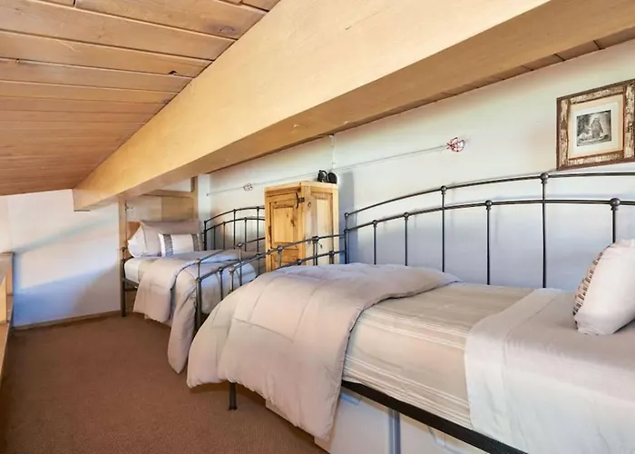 Latitude Loft Aspenwood #K20 Studio1B
