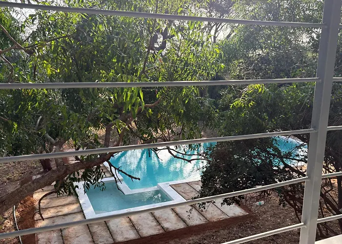 Ashnil Aruba Lodge