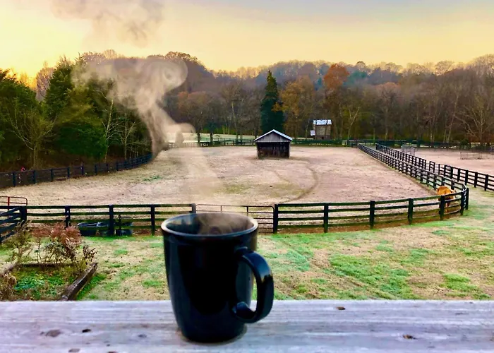 Full Circle Farm Inn