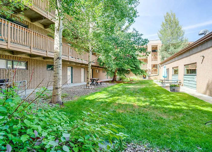2 Blocks To Main St: Downtown Frisco Condo!