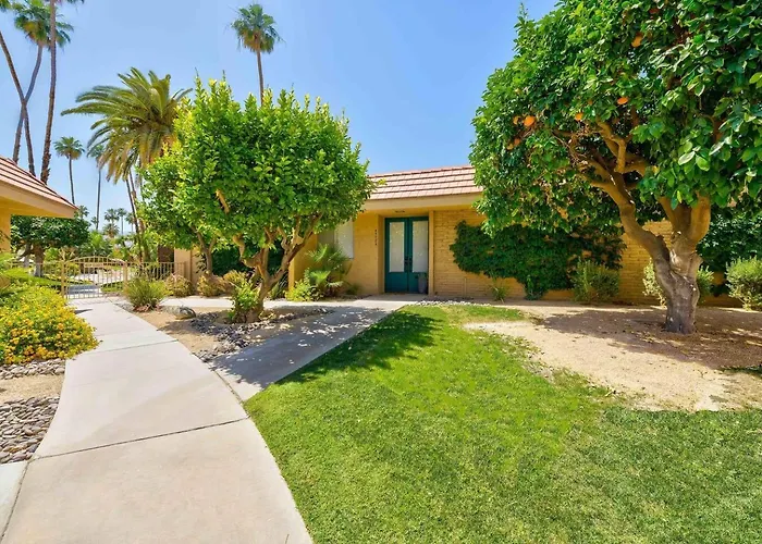 Tranquil & Spacious, Newly Updated, Great Location