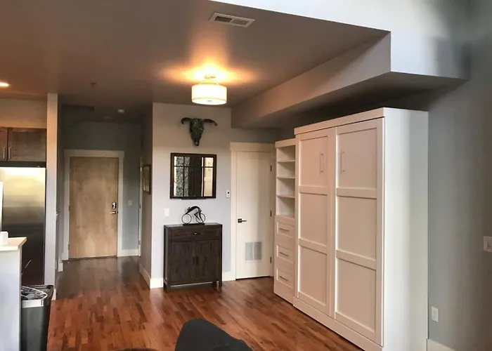 Luxury On The River, Downtown River Balcony Str513