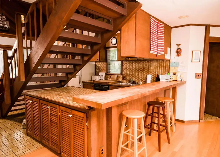 Oceanfront Pet Friendly Home With Hot Tub & Deck