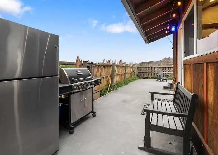 Blue Moon Tiny House Hot Tub Sauna Mtnviews