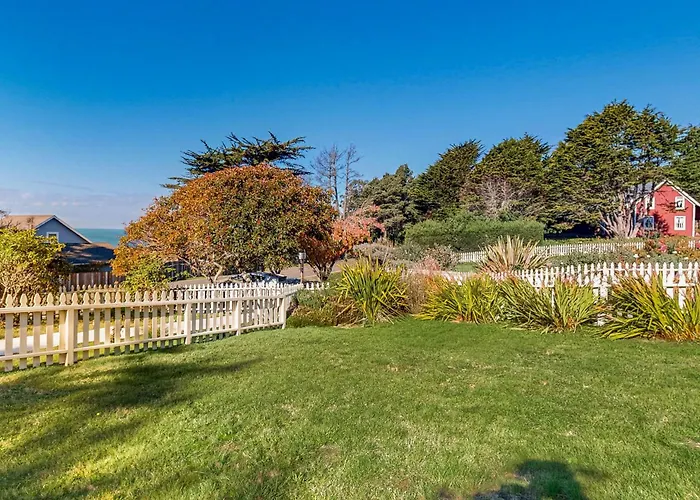 Cozy Mendocino Home Near Headlands State Park