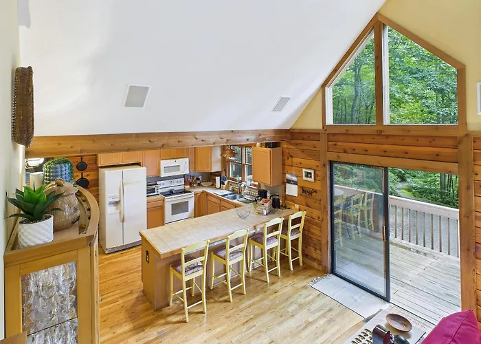 Top Of The Line Asheville Mountain Cabin