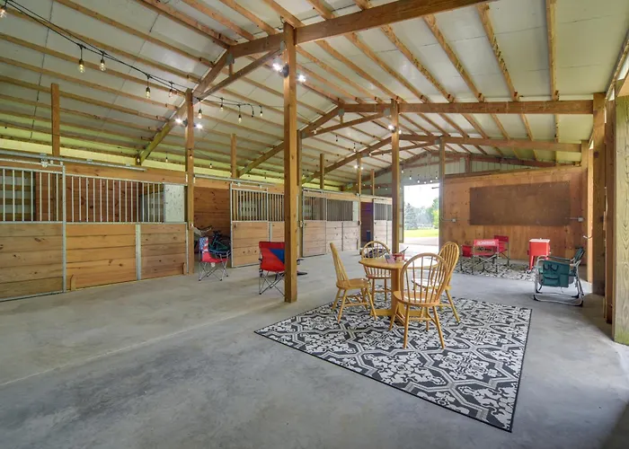 Swim Dock & Game Room: Lakefront Home In Siren!