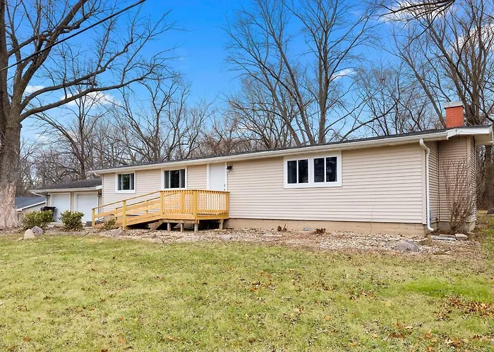 Comfort Cabin - 2Bd Family Getaway In Creve Coeur