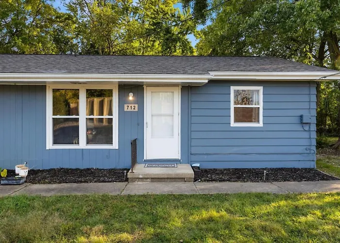 Hines Haven - Unit 2 - Perfect Bnb For You