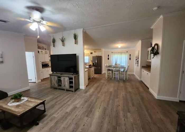 Thomas House