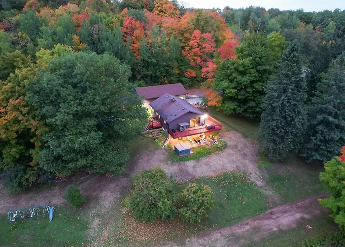 Hermantown Home W/ Decks, Grill & Hot Tub!