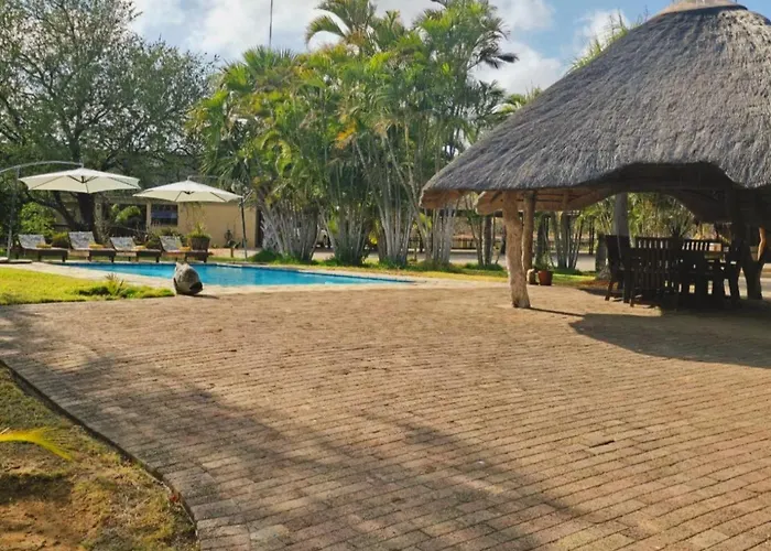 Tintshaba Safaris