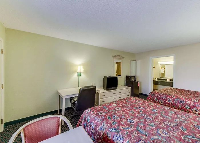 Econo Lodge Falfurrias Hwy 281