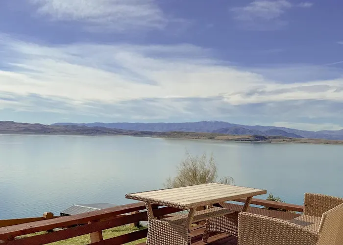 Pukaki Lakeside Getaway Nz