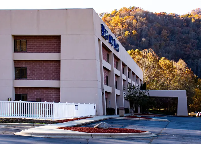 Cherokee Lodge