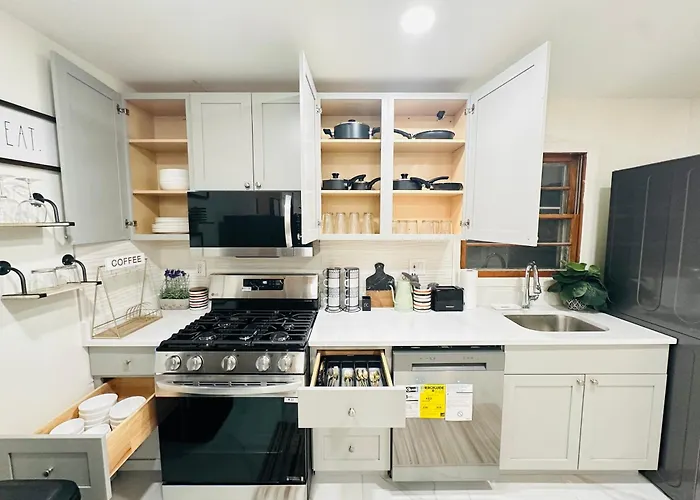 Urban Oasis I Stylish Getaway To Nyc With Parking
