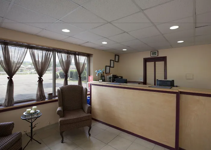 Econo Lodge Wytheville I-77 & I-81
