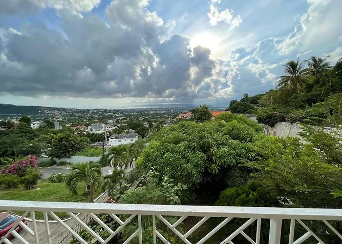 Mountain Spring Estate Overlooking The City