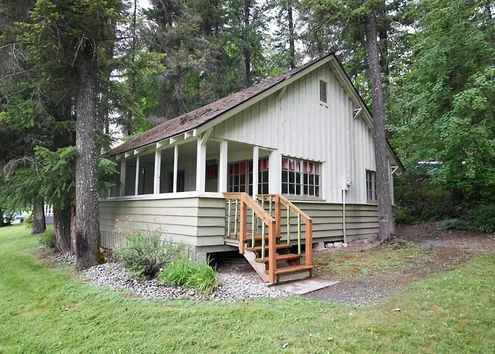 Wilderness West Resort Cabin 6