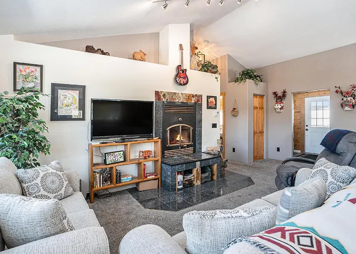 Cozy Mountain Cabin In Idaho Springs
