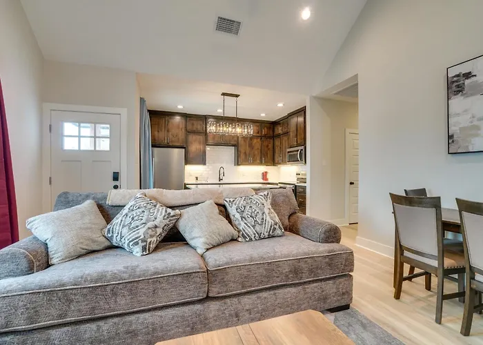 7 Mi To Afb: Central & Modern San Angelo Home