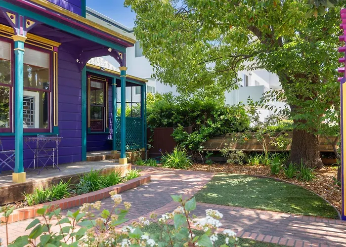 Charming 5 Bd Victorian House By Beach Boardwalk