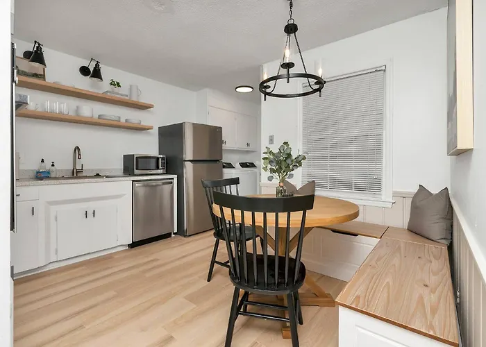 Cozy Modern Duplex 5 Min To Downtown Spartanburg