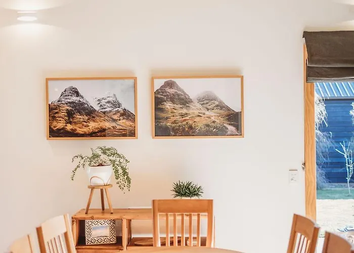 Cosy Family Home In Lake Hawea