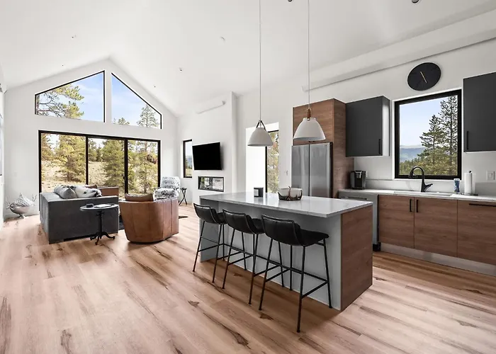 2Br Mountain View Retreat - Near Twin Lakes