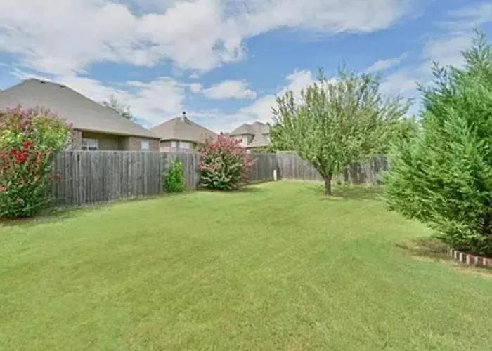 Jenks 3Br - Pond + Playground - Near Outlets