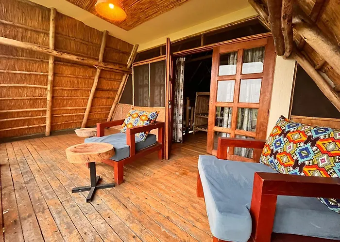 Tabingi Safari Lodge
