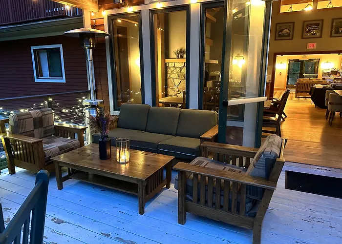 Minnewaska Lodge