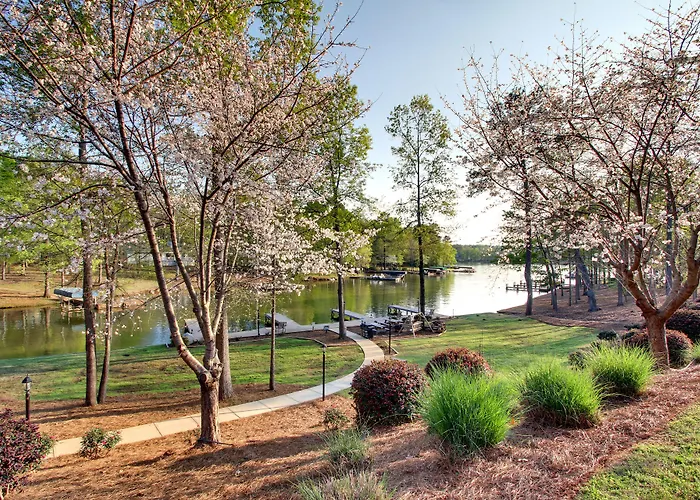 The Lodge On Lake Oconee