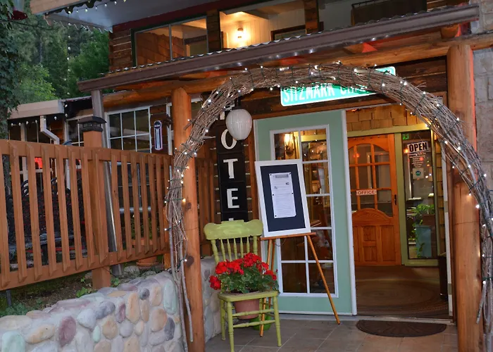 Sitzmark Chalet Inn