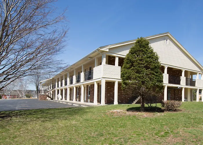 Econo Lodge Sturbridge Route 20