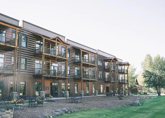 The Lodge At Bronze Buffalo Ranch