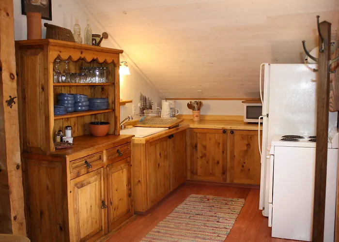 Riverside Meadows Cabins
