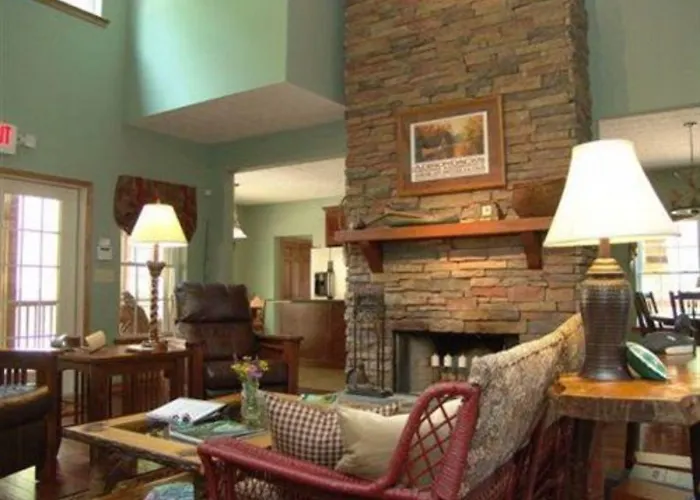 Long Mountain Lodge