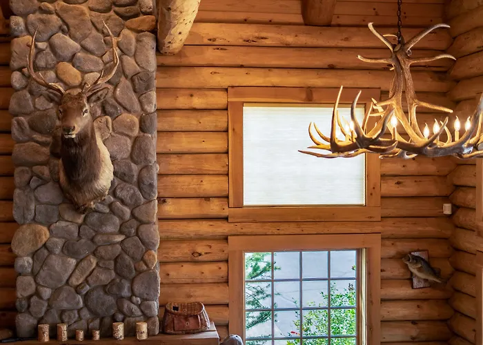 The Lodge At Riverside